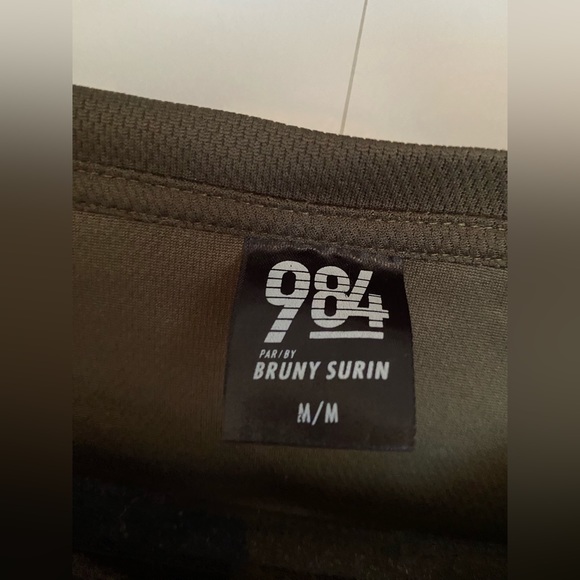 9.84 sport top by Bruny Surin - Picture 3 of 4